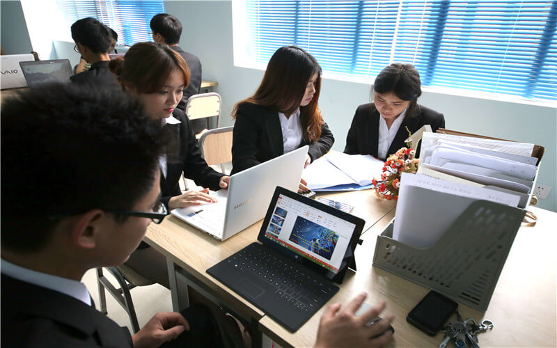 多少分可以上重庆电子工程职业学院？重庆电子工程职业学院2021年在辽宁各专业录取分数线
