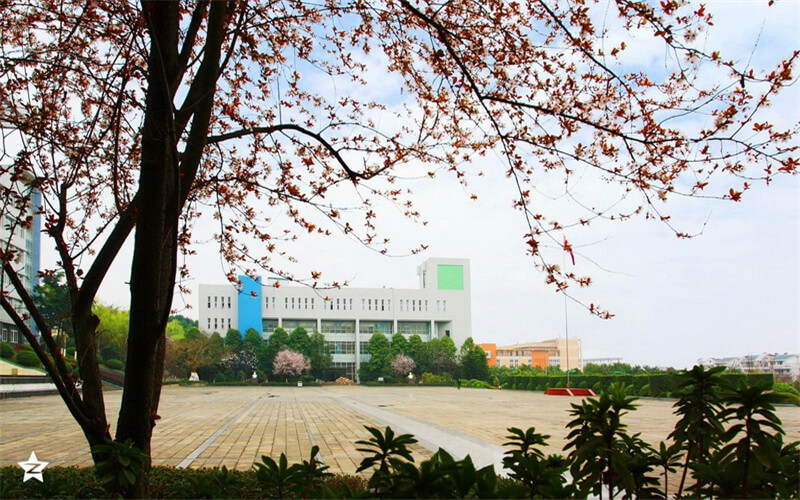 2023年重庆三峡医药高等专科学校在吉林招生专业及招生人数汇总