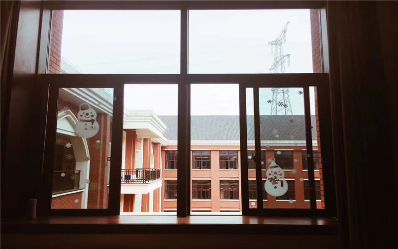 重庆工商大学融智学院数字出版专业在重庆招生录取分数(历史类)：459分