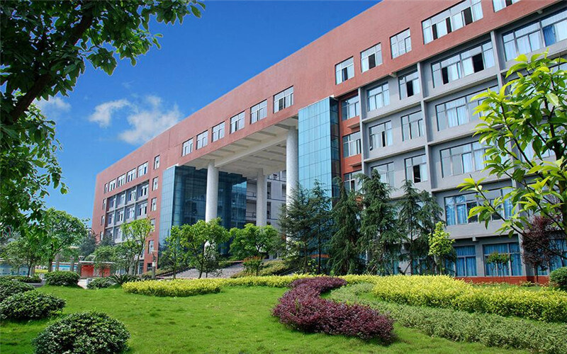 重庆建筑科技职业学院建设工程管理专业在重庆招生录取分数(物理类)：316分