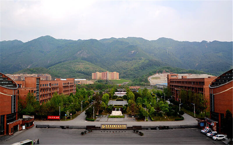 多少分可以上重庆机电职业技术大学？重庆机电职业技术大学2021年在广西各专业录取分数线