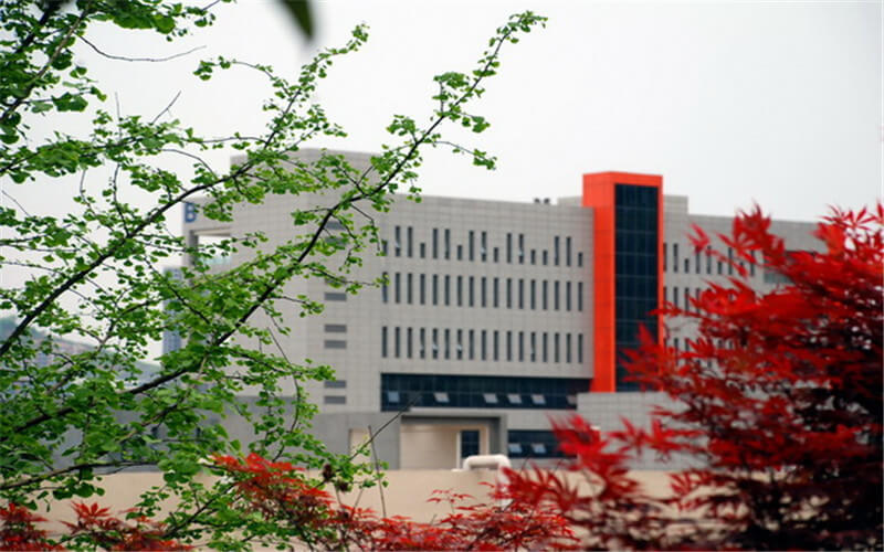2023年重庆工业职业技术学院在湖南录取批次及录取分数参考