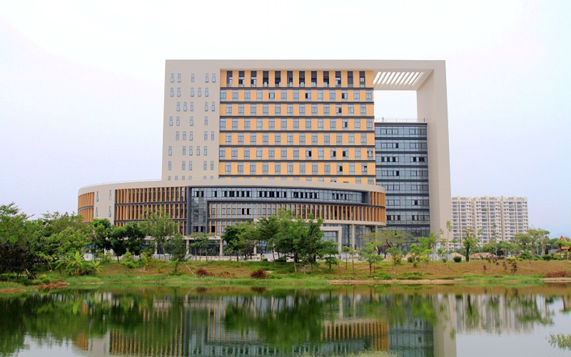 海南热带海洋学院中医养生保健专业在河南招生录取分数(理科)：370分