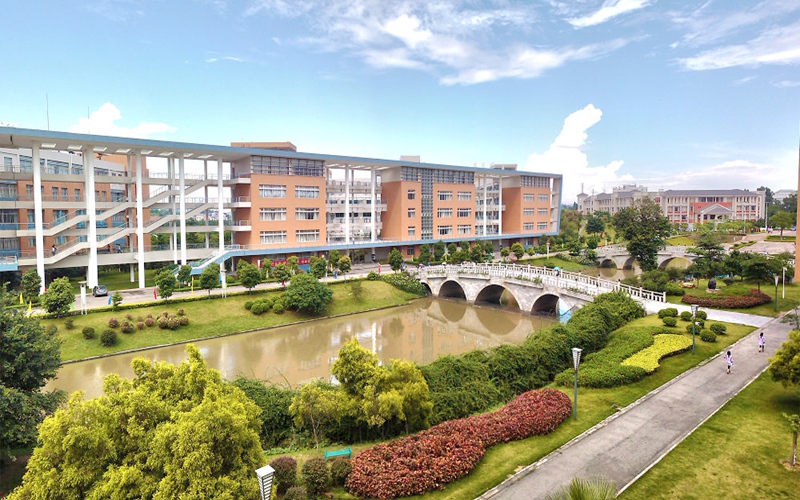 2023年河北考生多少分可以上广东外语外贸大学新闻传播学类专业？