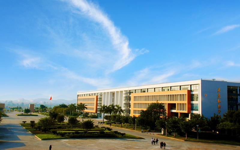 2023年华南师范大学在新疆招生专业及招生人数汇总(2024考生参考)
