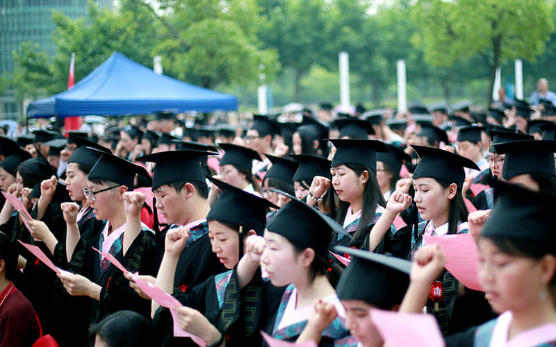 2023年内蒙古考生多少分可以上华东师范大学汉语言文学（师范类）专业？