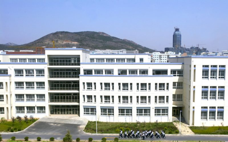 2023年大连医科大学中山学院在江西招生专业有哪些？学费是多少？