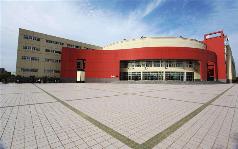 许昌学院法学专业在内蒙古招生录取分数(文科)：454分