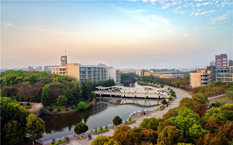 多少分可以上湖北经济学院？湖北经济学院2022年在吉林各招生专业录取分数汇总