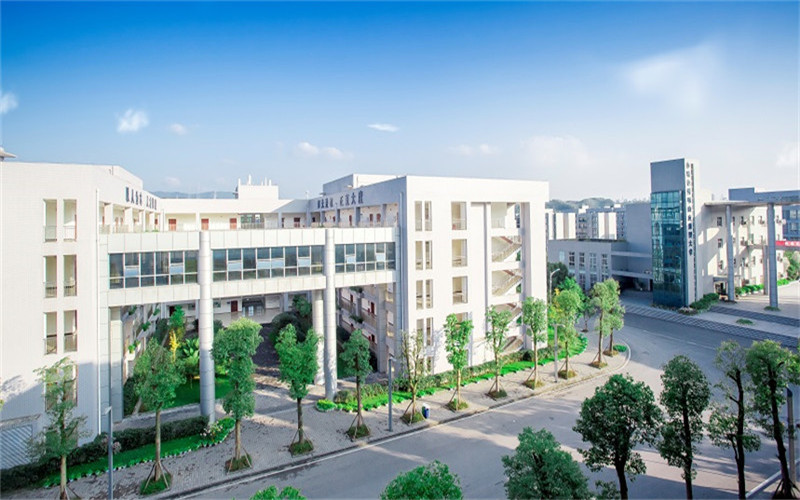 2023年重庆工程学院在海南录取批次及录取分数参考