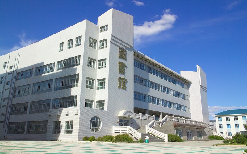 2023年内蒙古考生多少分可以上呼伦贝尔学院社会学专业？