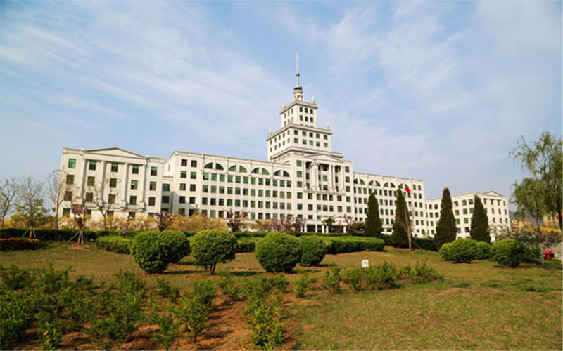 哈尔滨工业大学（威海）经济管理试验班专业在内蒙古招生录取分数(理科)：591分