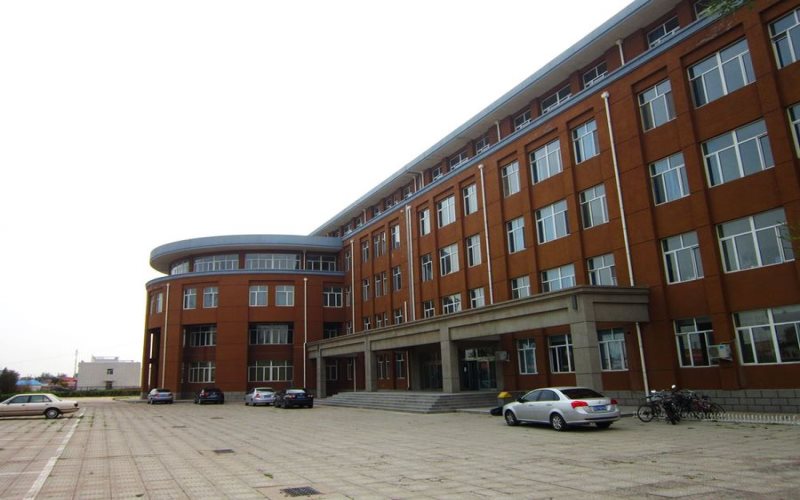2024考生参考：2023赤峰学院口腔医学（地方专项计划）专业在内蒙古招生录取分数及录取位次