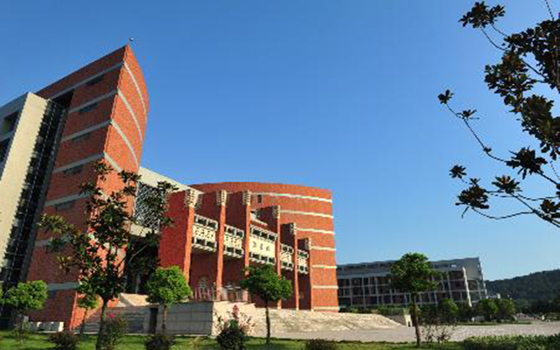 2023年淮南师范学院在新疆录取批次及录取分数参考