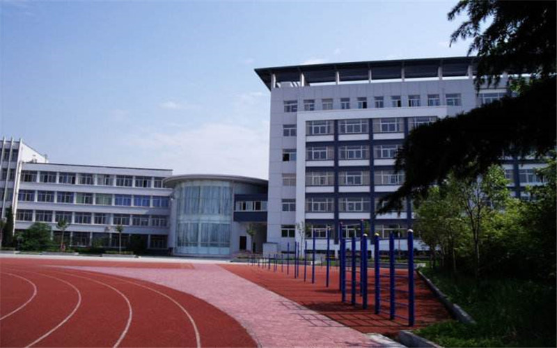 2024年江苏护理职业学院中医学专业在浙江录取分数线参考