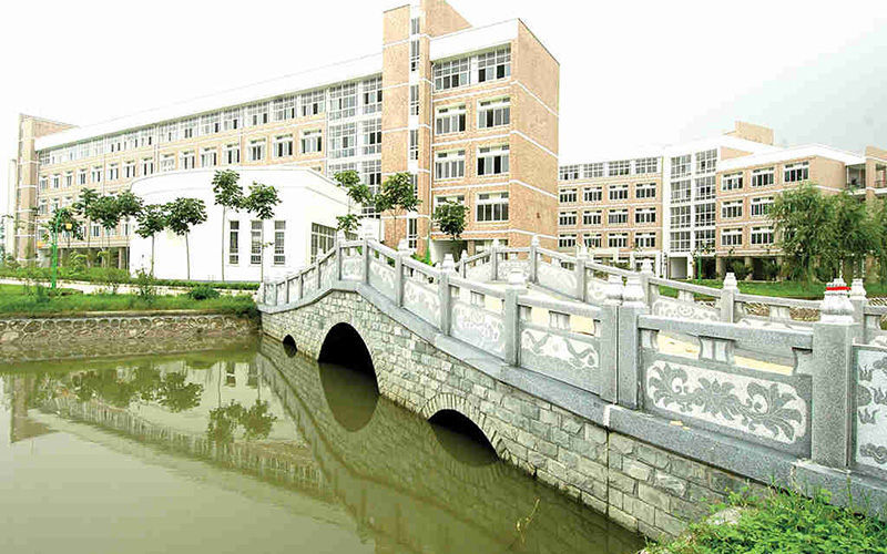 浙江综合考生排多少名可以上江苏电子信息职业学院模具设计与制造专业?