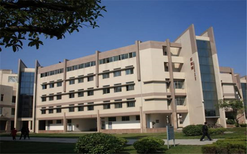 2023年安徽医学高等专科学校在青海招生专业及招生人数汇总(2024考生参考)