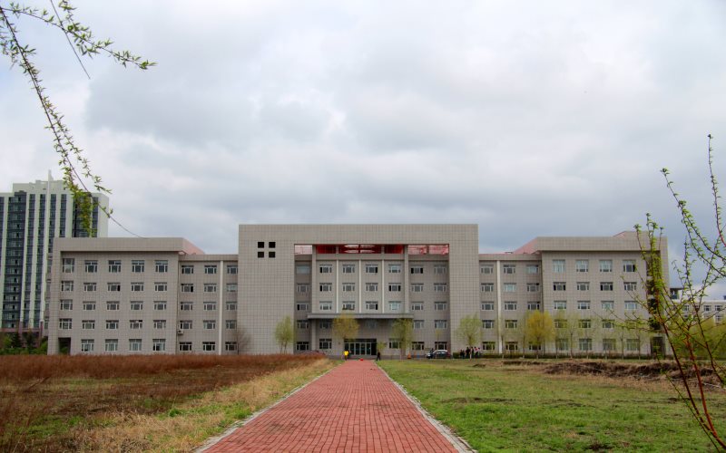黑龙江建筑职业技术学院建筑材料工程技术专业录取分数线【辽宁高考历史类】