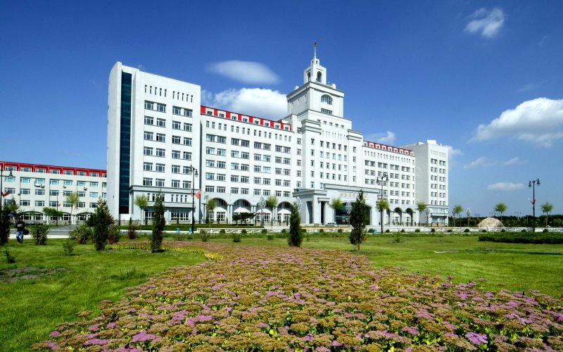 哈尔滨商业大学工商管理类（会计学院）专业在重庆招生录取分数(物理类)：501分