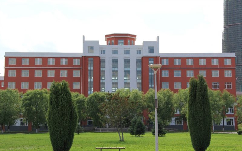2022年黑龙江外国语学院在西藏招生专业及招生人数汇总（2023考生参考）