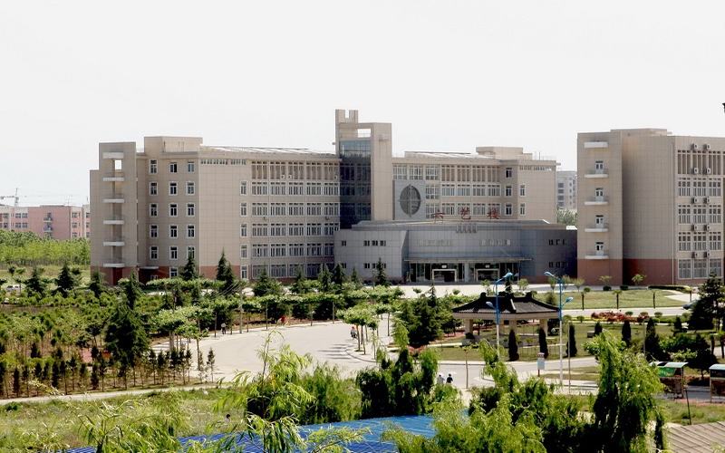 陕西师范大学汉语言文学（师范类）专业在内蒙古招生录取分数(文科)：579分