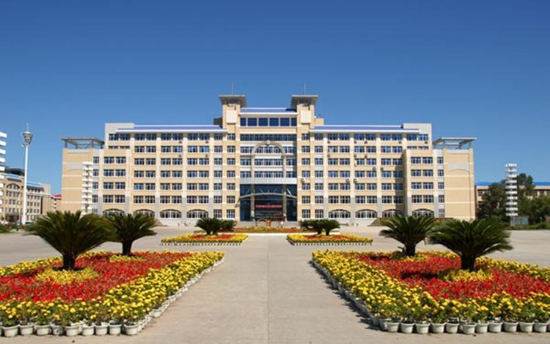 大庆师范学院数据科学与大数据技术专业在辽宁招生录取分数(物理类)：476分