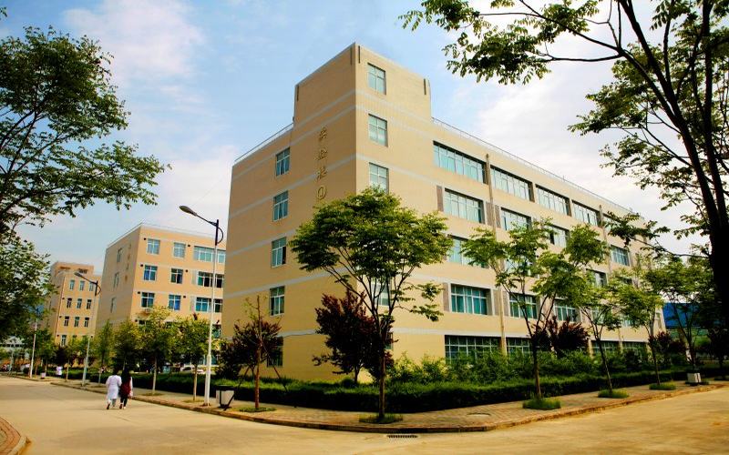 浙江综合考生排多少名可以上商洛职业技术学院临床医学专业?