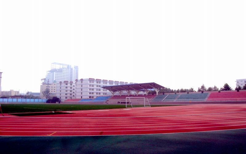 陕西交通职业技术学院铁道工程技术专业在河北招生录取分数(物理类)：407分