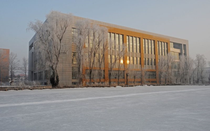 哈尔滨职业技术学院大数据与会计专业在辽宁招生录取分数(物理类)：371分