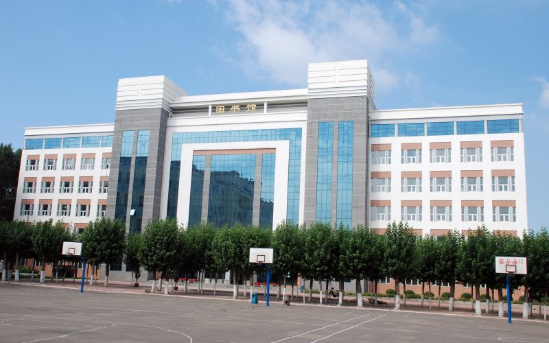 2024考生参考：2023黑龙江旅游职业技术学院新能源汽车技术专业在内蒙古招生录取分数及录取位次