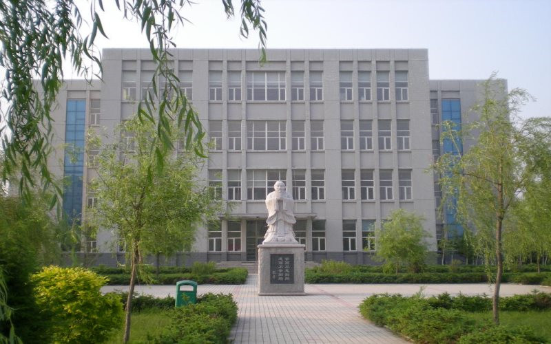 【2022高考参考】黑龙江农垦科技职业学院2021年安徽最低录取分数及位次