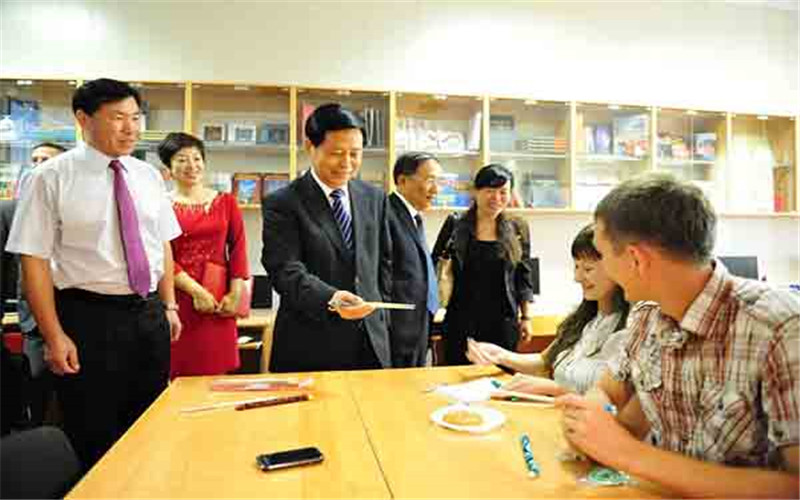 2023年黑河学院在甘肃录取批次及录取分数参考