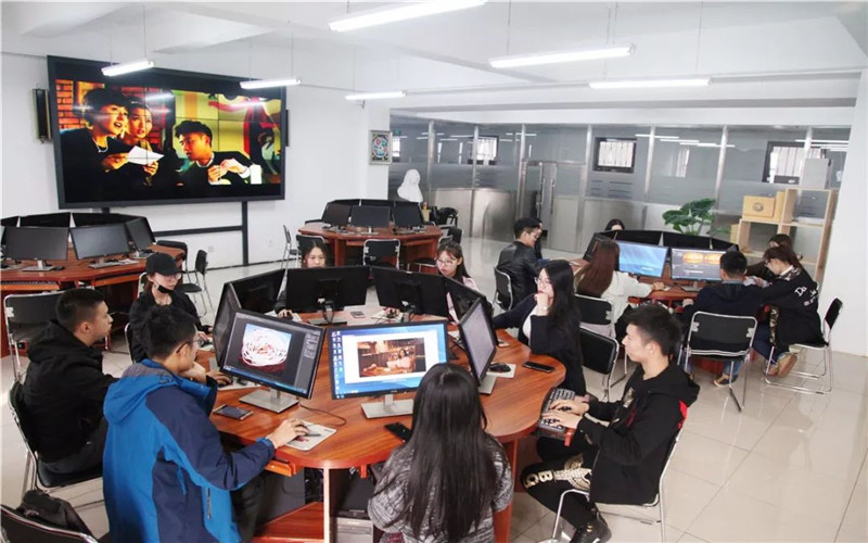 2022年黑龙江工商学院在河南招生专业及招生人数汇总（2023考生参考）