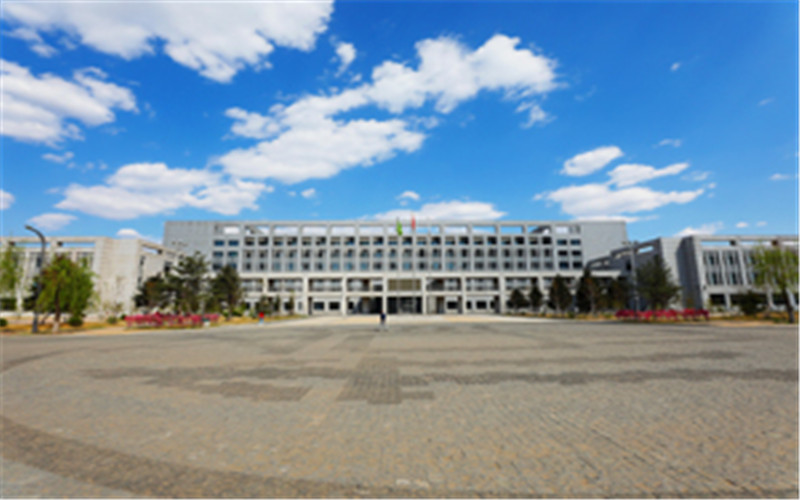 2023年哈尔滨金融学院在浙江录取批次及录取分数参考