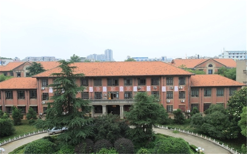 2023年湖南工程学院应用技术学院在重庆招生专业及招生人数汇总(2024考生参考)