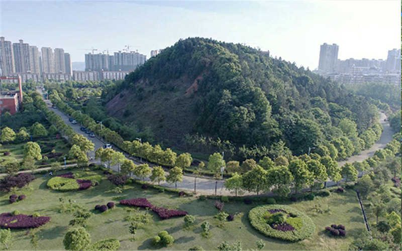 2023年湖南工业职业技术学院在辽宁录取批次及录取分数参考