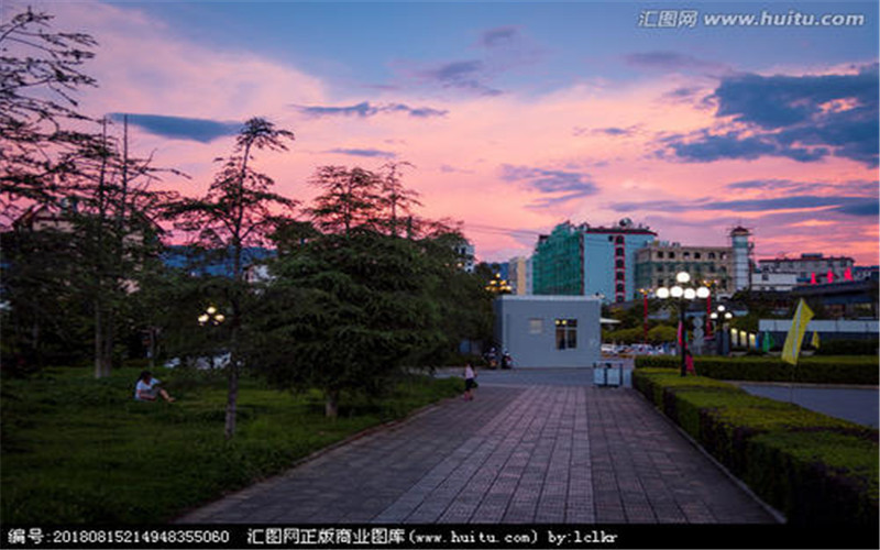 多少分可以上滇西科技师范学院？滇西科技师范学院2021年在四川各专业录取分数线