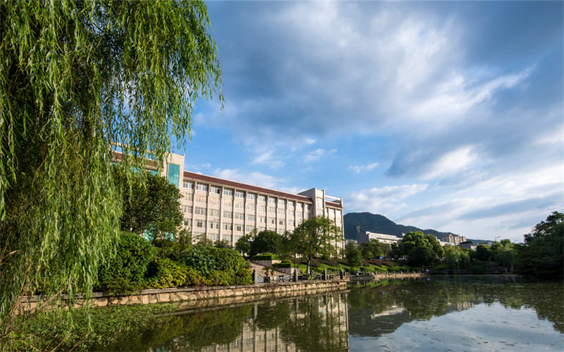 2023年湘南学院在河南招生专业及招生人数汇总