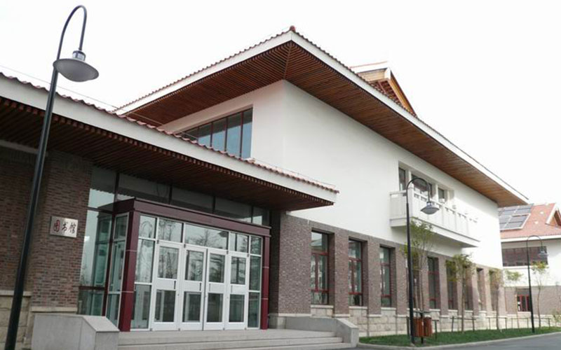 2023年天津艺术职业学院在天津招生专业有哪些？学费是多少？