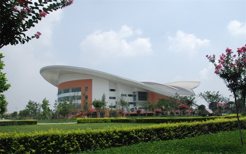 多少分可以上成都信息工程大学？成都信息工程大学2021年在湖南各专业录取分数线