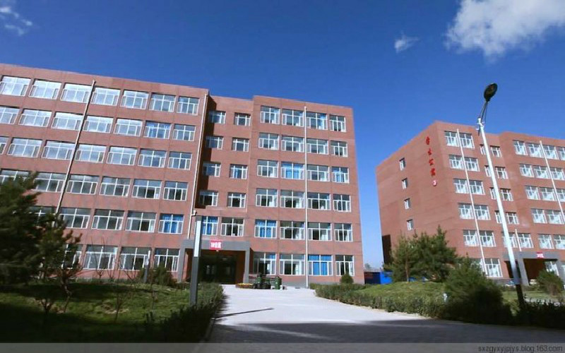 【2022高考】山西工程科技职业大学在内蒙古各专业录取分数线及选科要求