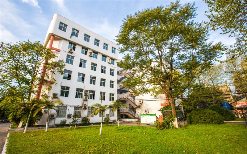 川北医学院眼视光医学专业录取分数线【重庆高考物理类】