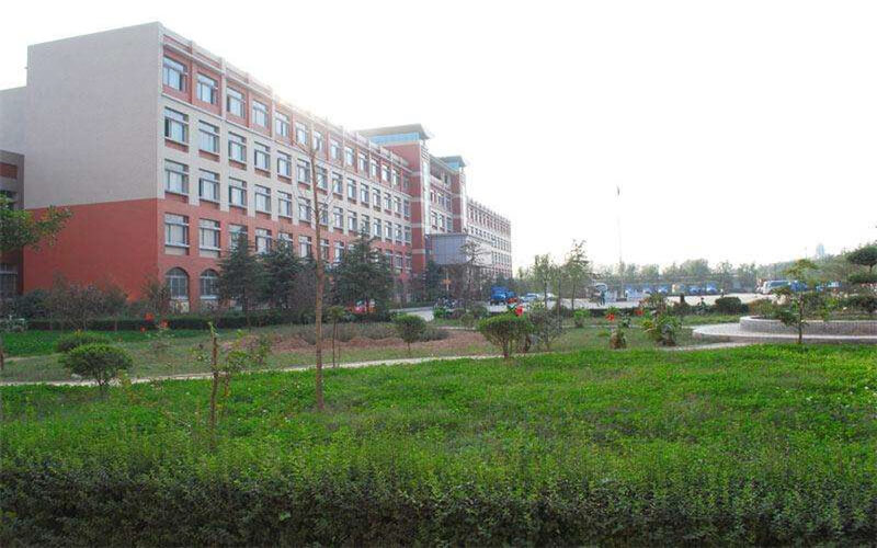 2023年河南科技职业大学在河南招生专业有哪些？学费是多少？