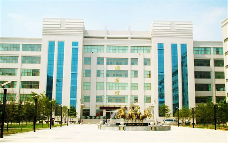 2023年郑州澍青医学高等专科学校在新疆招生专业及招生人数汇总
