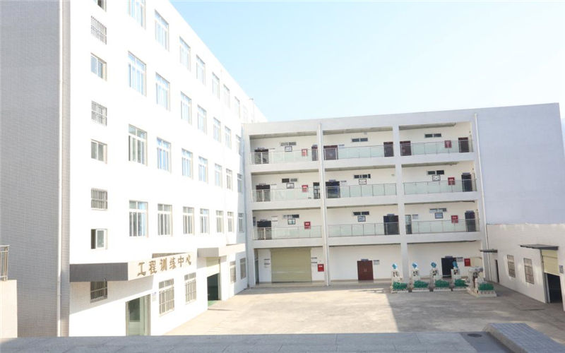 四川机电职业技术学院新能源汽车技术专业录取分数线【重庆高考物理类】