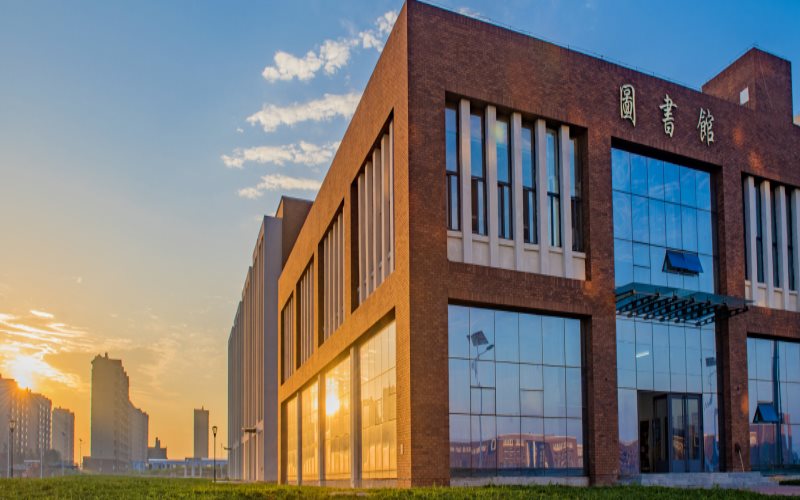 【2023高考参考】吉林工商学院2022年新疆招生专业及招生计划一览表