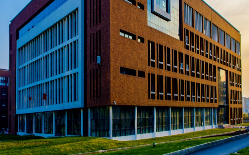 2024考生参考：2023吉林工商学院机械电子工程专业在河北招生录取分数及录取位次
