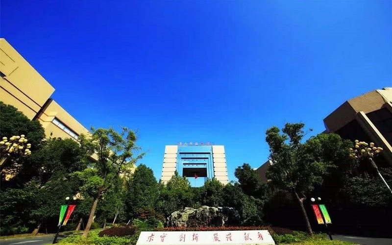 2024考生参考：2023第二军医大学医学影像学（临床影像医师）专业在河北招生录取分数及录取位次