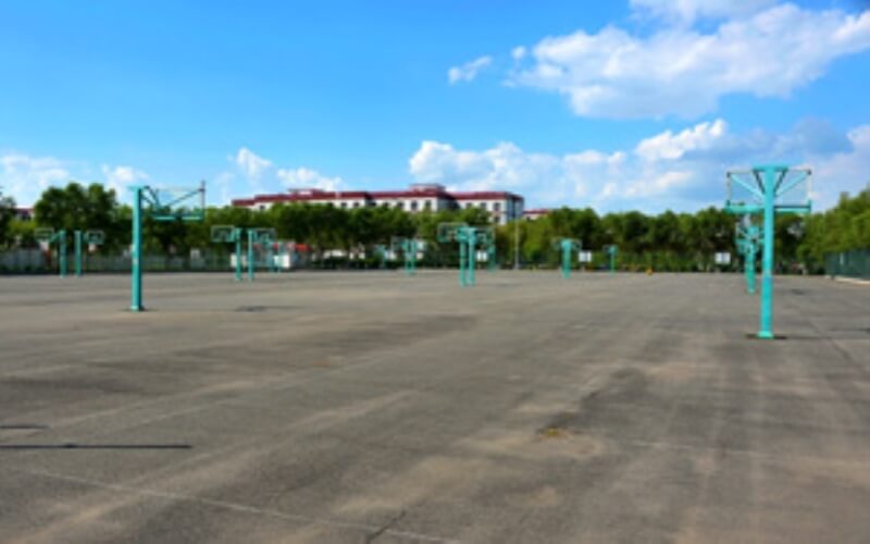 2023年哈尔滨广厦学院在河南招生专业有哪些？学费是多少？
