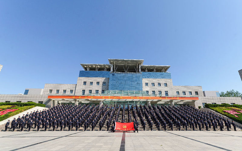 2023年中国人民警察大学在湖北招生专业有哪些？学费是多少？